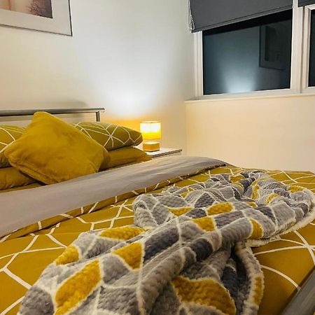 #0509 Two Bedroom Serviced Apartment- Free Parking Derby Buitenkant foto