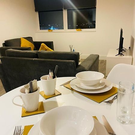 #0509 Two Bedroom Serviced Apartment- Free Parking Derby Buitenkant foto